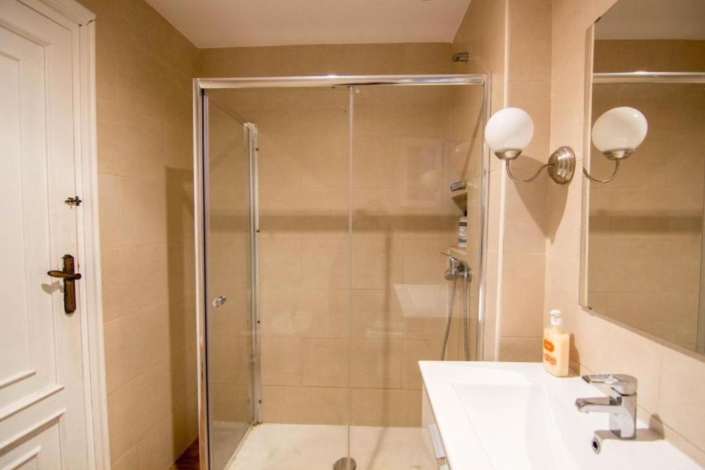 B&B - El Magnanimo Valencia Buitenkant foto